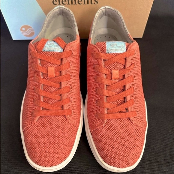 Earths Elements - Picture 2 of 6